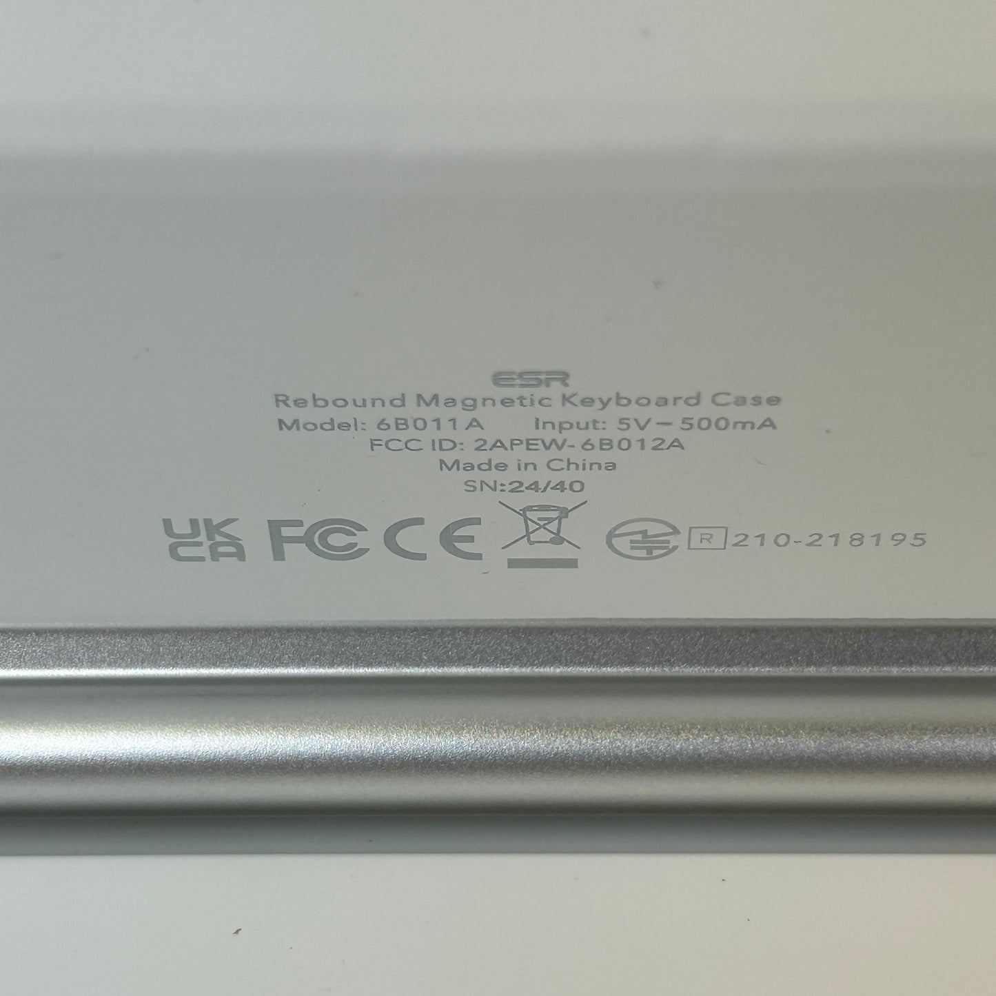 New ESR iPad Pro 11 Inch Case with Keyboard (M4, 2024), iPad Pro 11(5th Gen) Keyboard Case with Easy-Set Magnetic Stand, Portrait/Landscape Modes, Removable Protective Case, Rebound 360 Series, White