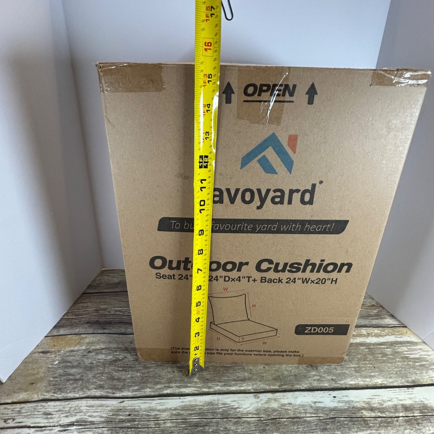 Favoyard Outdoor Cushion 24"W X 24"D X 4"T Seat & 24"W X 20"H Back ZD005 New Open Box