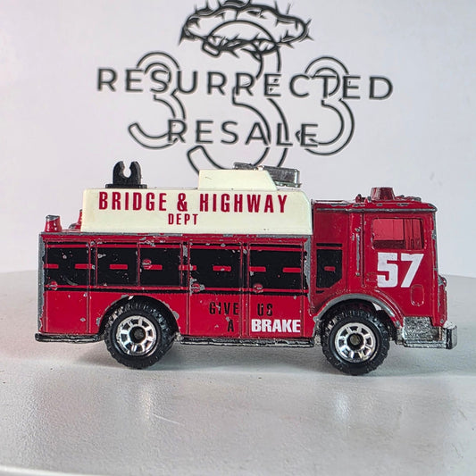 RARE 1991 Matchbox #57 Mack Auxiliary Power Truck Red "Bridge & Highway Dept" Fire Rescue Diecast 1:84
