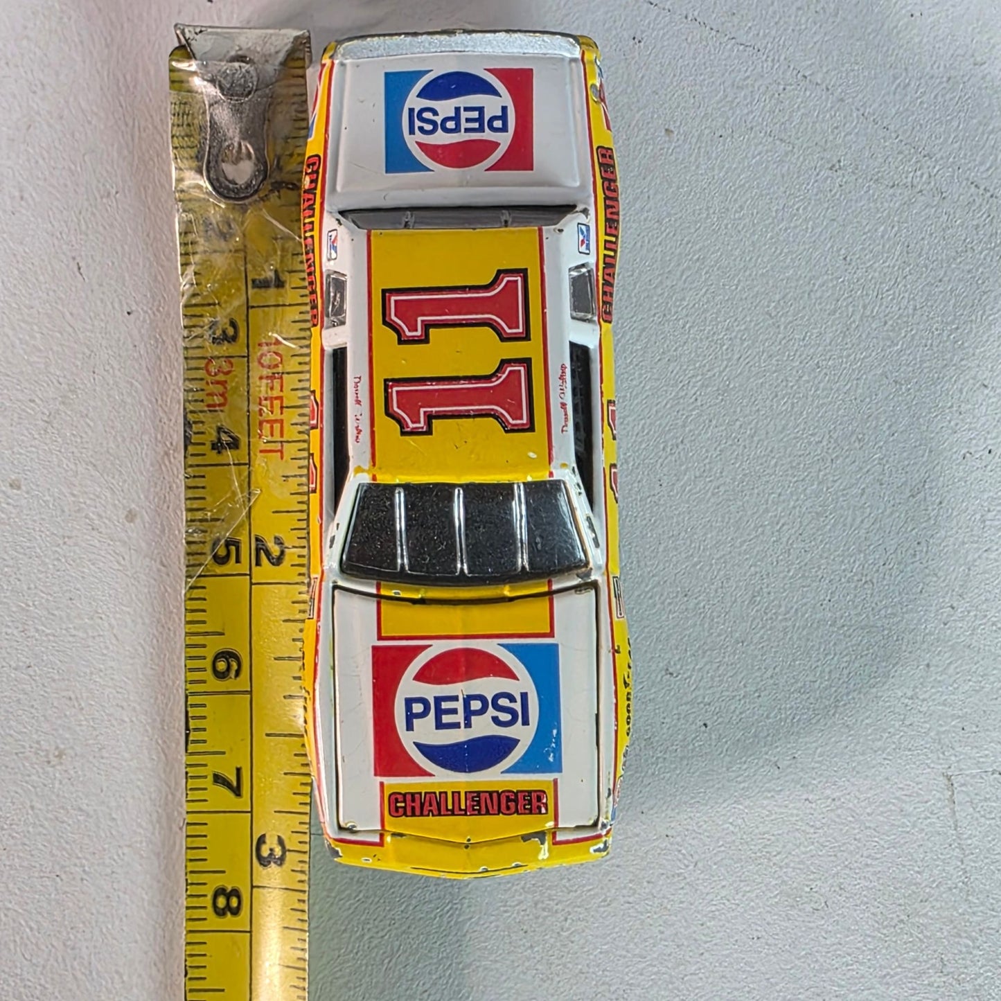 Vintage 1998 JL Pepsi Challenger #11 Darrell Waltrip Loose Wear