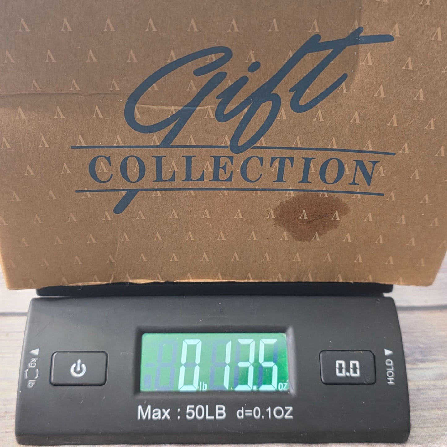 Avon Merry Kissmas Musical Christmas Bell Wreath Ornament