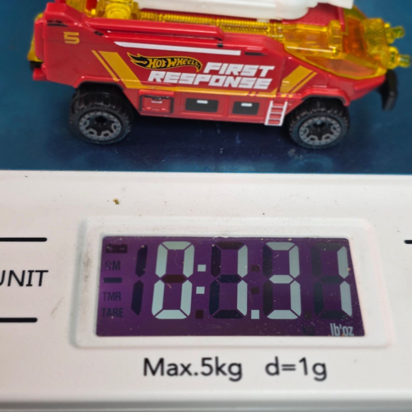 Hot Wheels Runway Res-Q Red First Response Airport Fire Truck Loose Malaysia