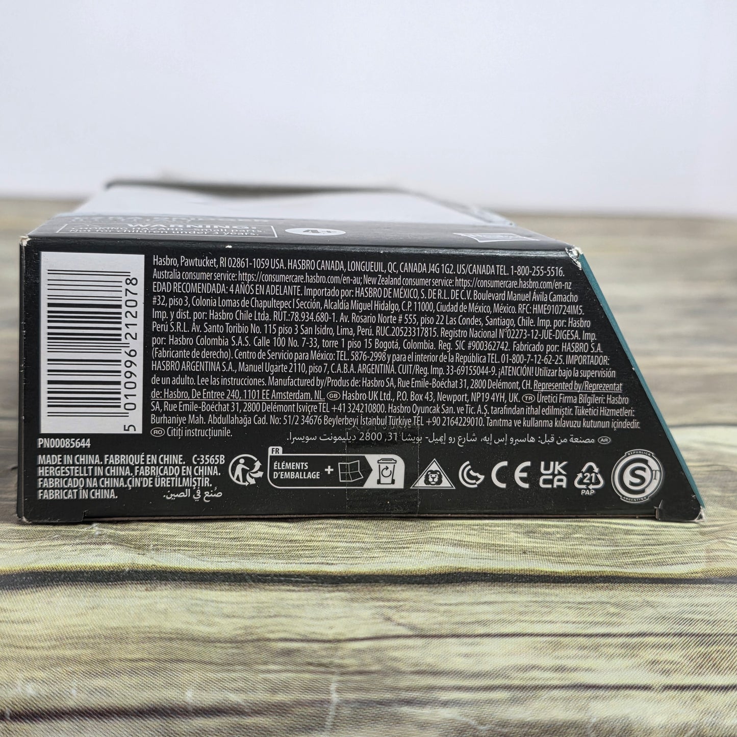 Set of 3 NIB New Star Wars The Black Series Action Figures-Pyke Soldier, Tusken Chieftain,Ezra Bridger