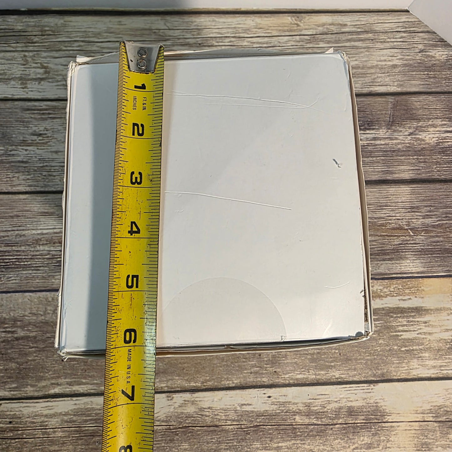 NIOB New TKENPRO 2-Way Audio Pet Camera with Treat Tossing with Night Vision