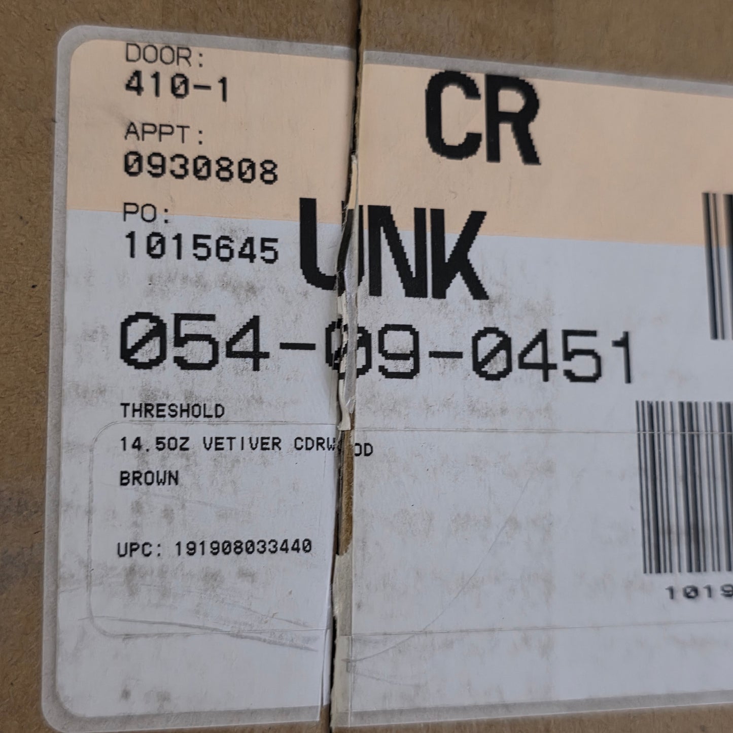 Set of 2 New THRESHOLD Vetvier + Cedarwood 14.5 Oz Brown Candles