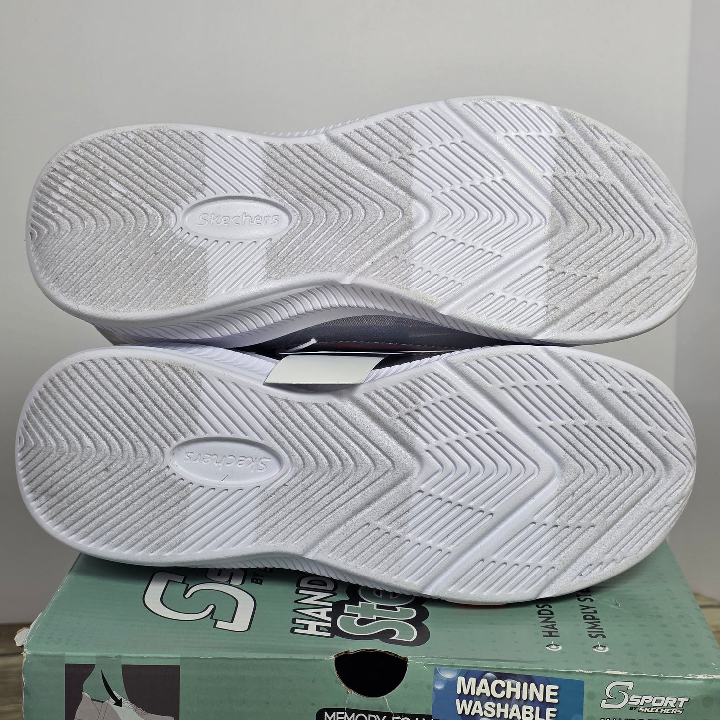 NIB New S Sport by Skechers Kristin Hands Free Step-Ins Pink Girls 4