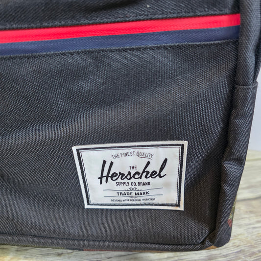 NWT New Herschel 15" Pop Quiz Camoflauge Black Backpack