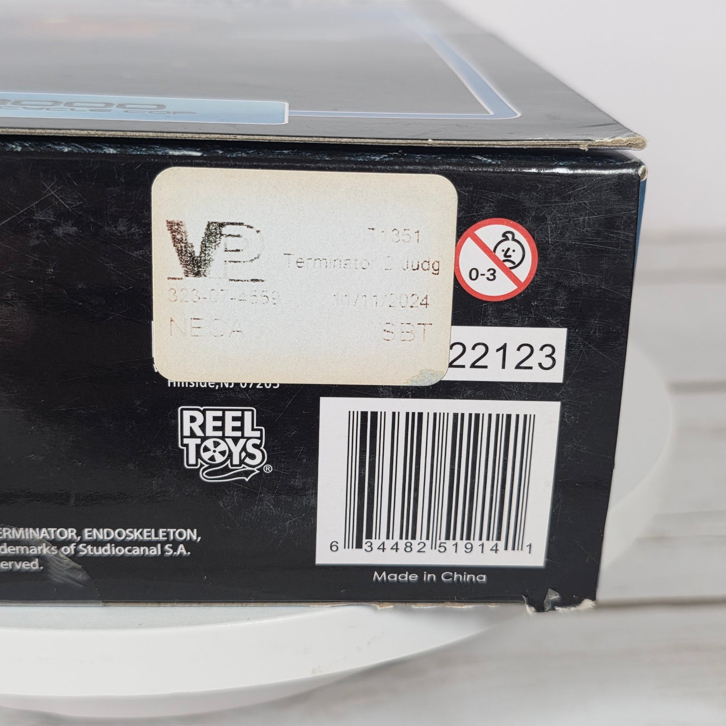 New NECA Reel Toys Terminator 2 Judgment Day Action Figure T-1000 Motorcycle Cop