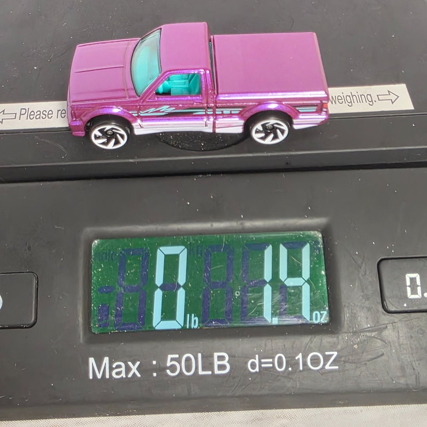 Hot Wheels 1991 GMC Cyclone Purple & White Die-Cast Truck 1:64 Scale