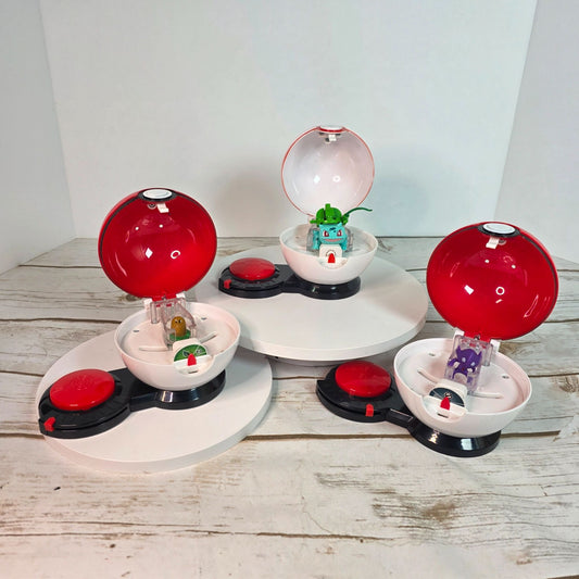 Pokemon Pokeball Playset Bundle With Figures - Includes Bulbasaur Rattata & Sableye Figures In Interactive Pokeballs