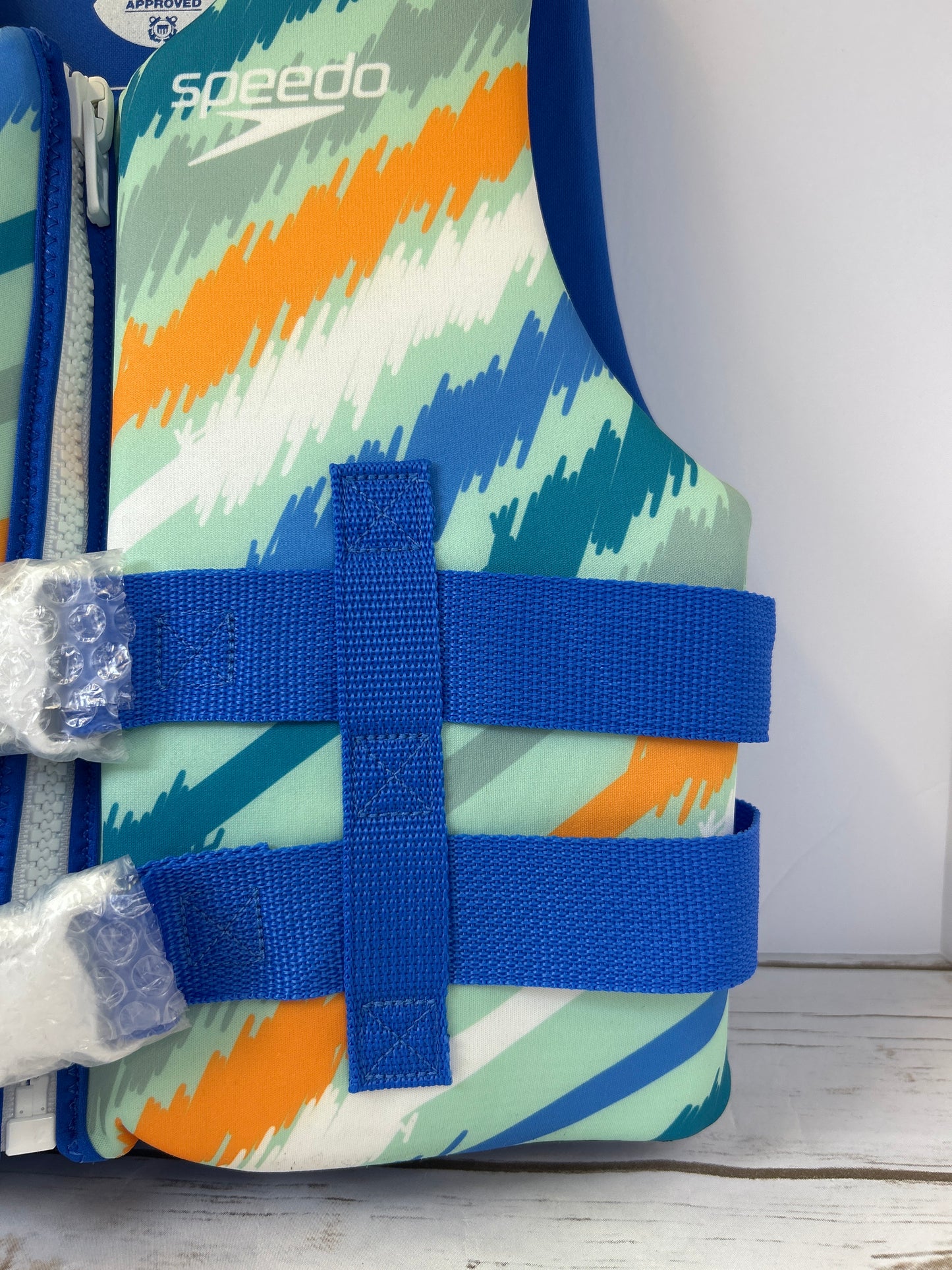NWT New Speedo Youth PFD Life Jacket Vest Blue Sketch Stripe. 50-90 lbs