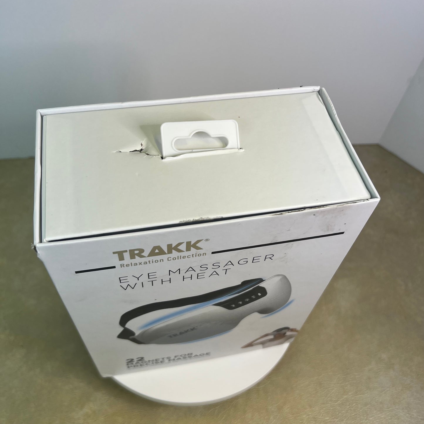 NIOB New TRAKK Eye Massager Heat 22 Magnets Relax