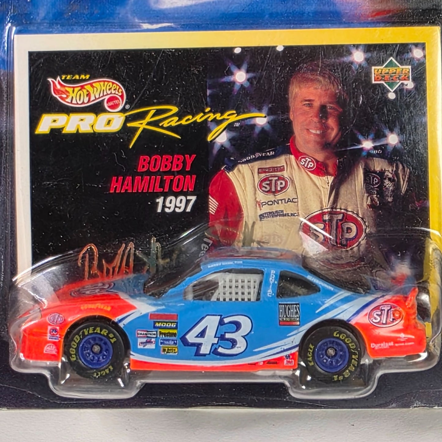 Hot Wheels Pro Racing Bobby Hamilton 1997 Die-Cast Car 1:64 Scale Superspeedway Edition Limited Edition