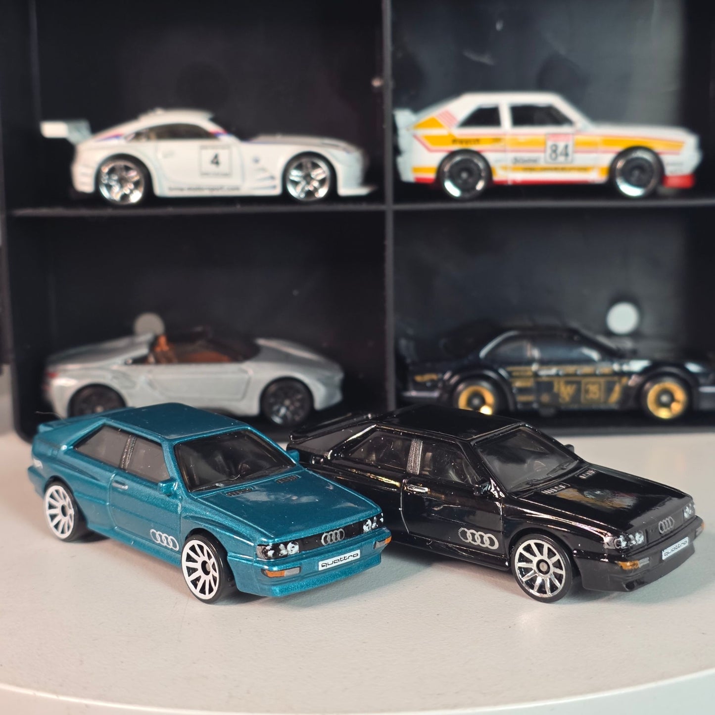Hot Wheels German Sports Car Custom 12-Pack Collectors Set