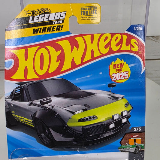 Hot Wheels Mazda MX-5 Miata 1/250 HW Dream Garage Legends Tour Winner Limited Edition New For 2025 3+