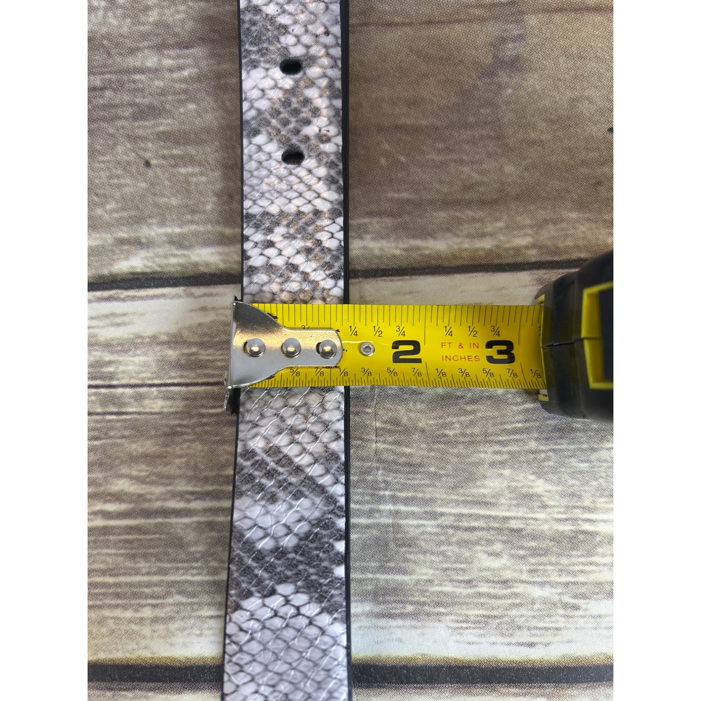 Calvin Klein Womens Snake Print Belt With Gold Buckle Synthetic Leather Size S Black/Gray