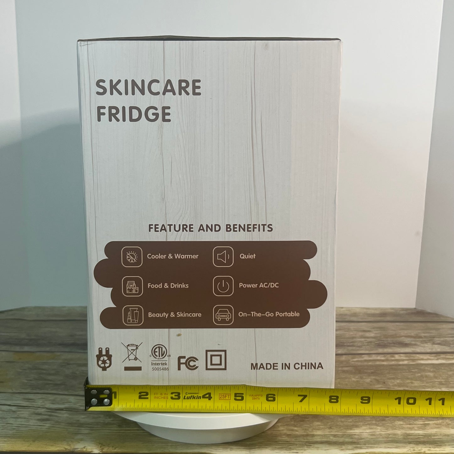 Mini Fridge EAM-CZB01-WT Skincare Fridge Refrigerator