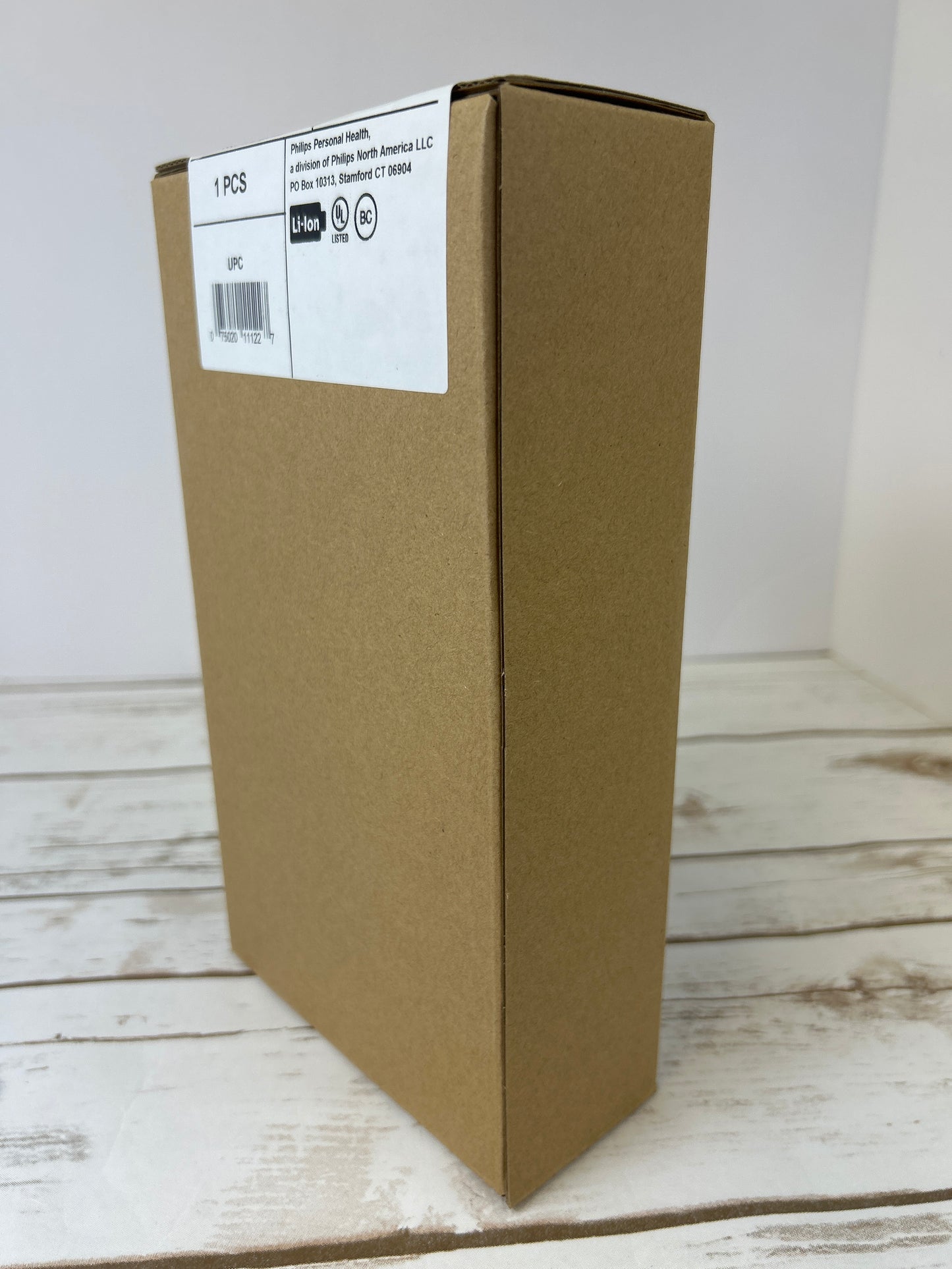 NIB New Philips Norelco Multigroomer All-in-One Trimmer Series 7000, 23 Piece Mens Grooming Kit, Trimmer for Beard, Head, Body, and Face, NO Blade Oil Needed, MG7750/49