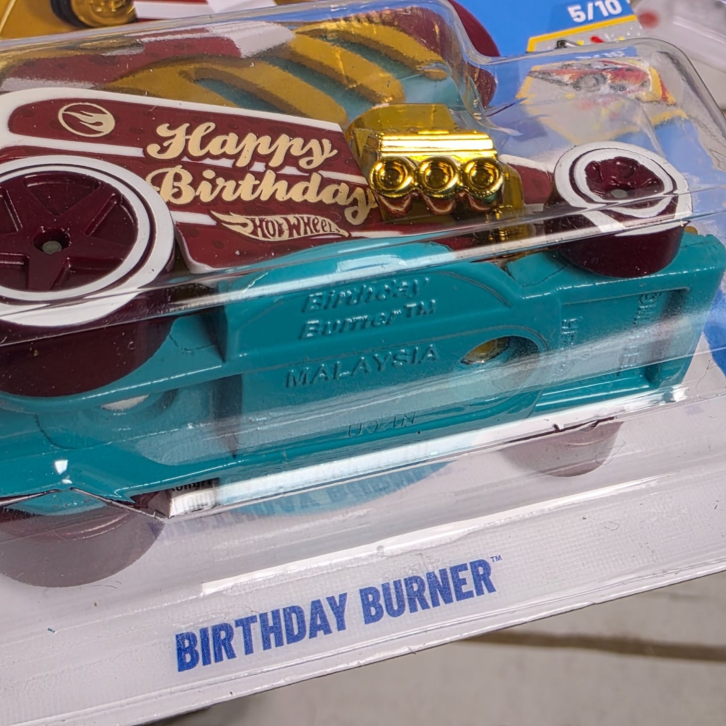 Hot Wheels 2025 G Case Treasure Hunt Birthday Burner Happy Birthday Racer Toy Car Collectible Limited Edition