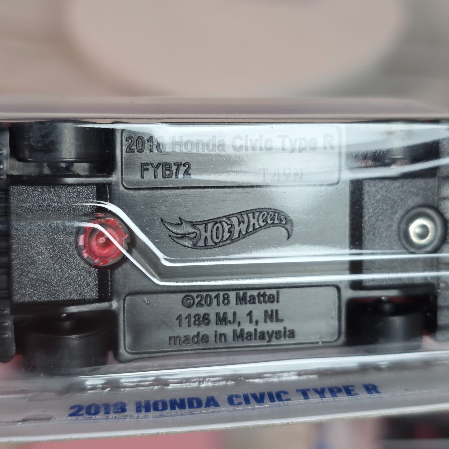 Hot Wheels 2018 Honda Civic Type R Diecast Model Car 1:64 Scale Collectible