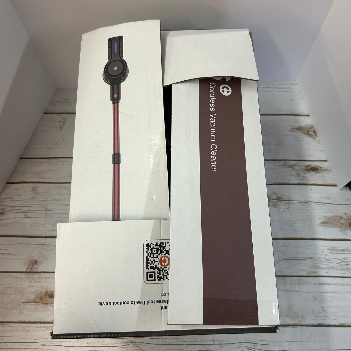 NIOB New CHEBIO A16 Cordless Stick Vacuum Red