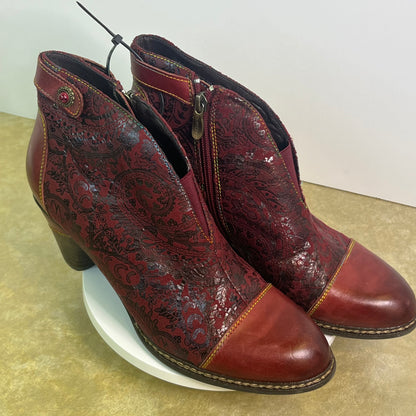 New L'Artiste Women’s Red Calming Bootie Size EU 41 US 9.5