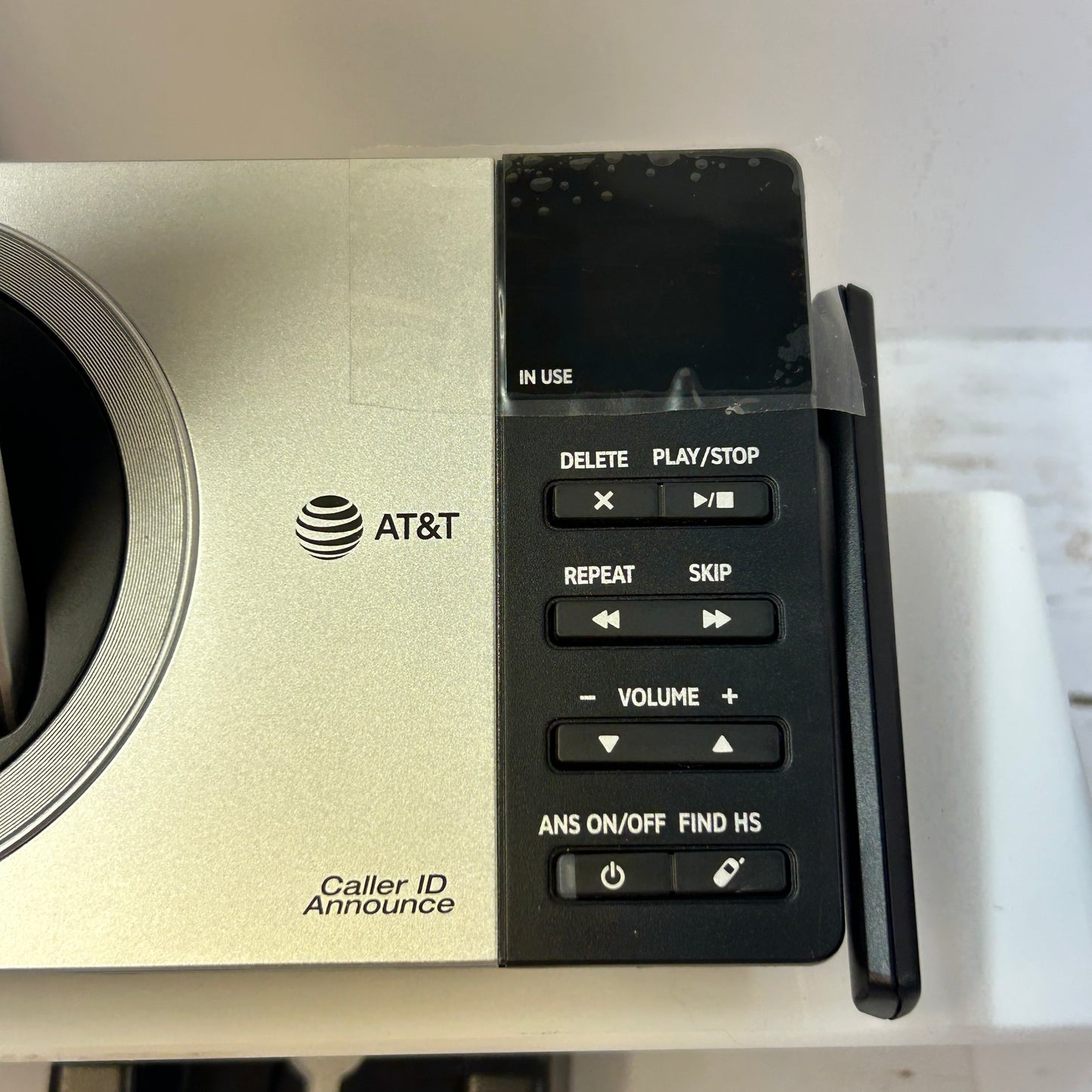 AT&T 3 Handset Answering System Caller ID Cordless Phone CL82307