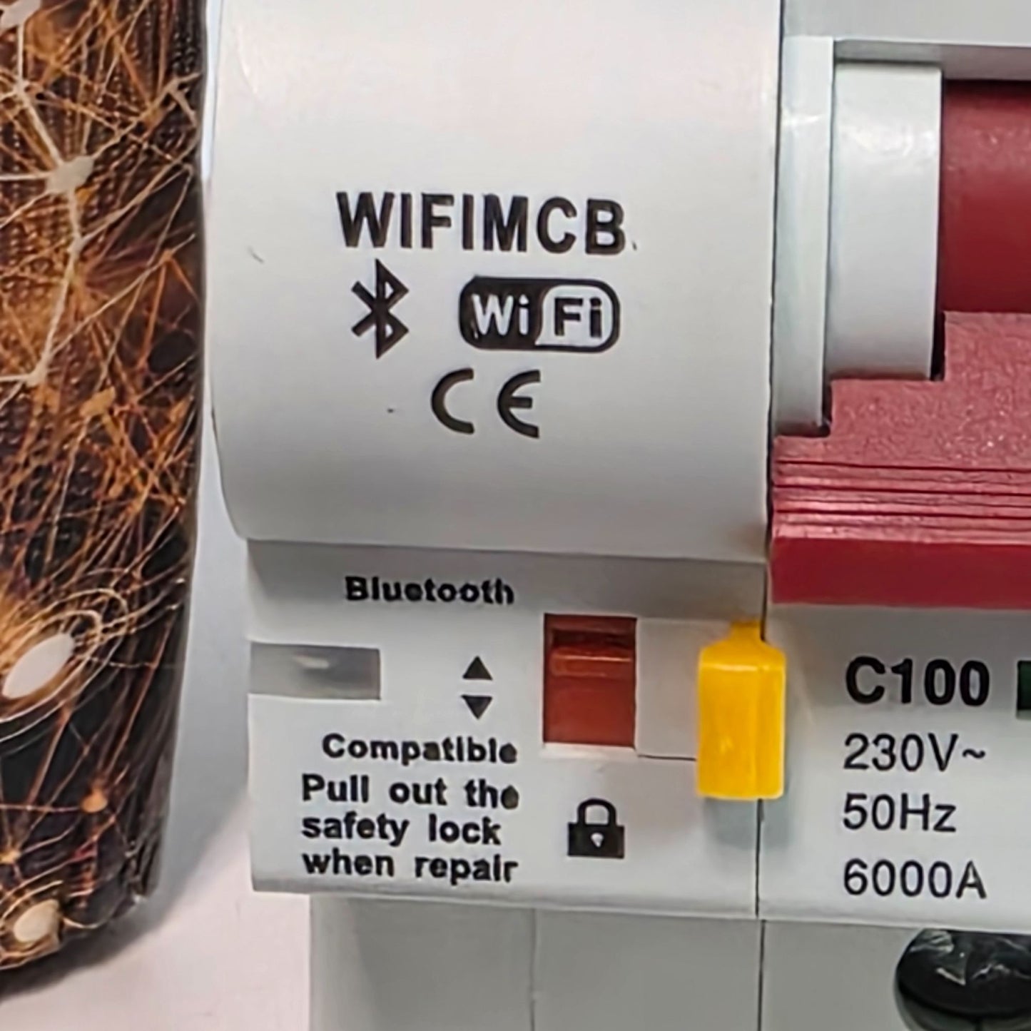 IOT-Based Smart Micro Circuit Breaker With WiFi/Bluetooth Remote Control Powered By Tuya For 230V 50Hz 6000A C100