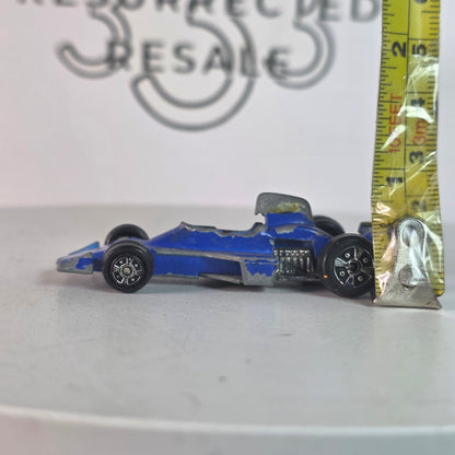 Vintage Yatming Tyrrell Elf F1 Diecast Toy Car Blue Model No. 1070 Made In Hong Kong Pre-Owned Collectible