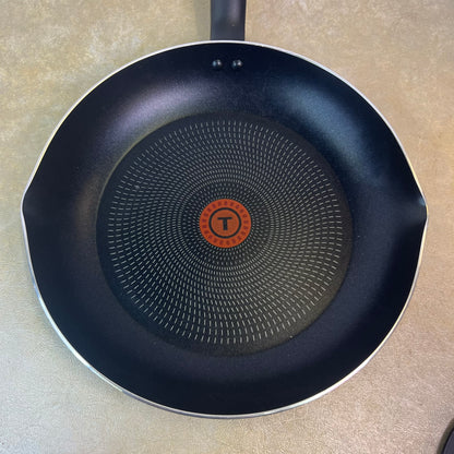 New T-fal Initiatives Heat Mastery Skillet Cooking Pan 12 inch