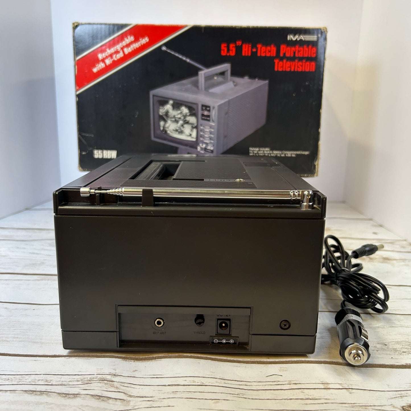 Vintage 1989 IMA 5.5” Hi-Tech Portable Television Black & White TV 55RWB