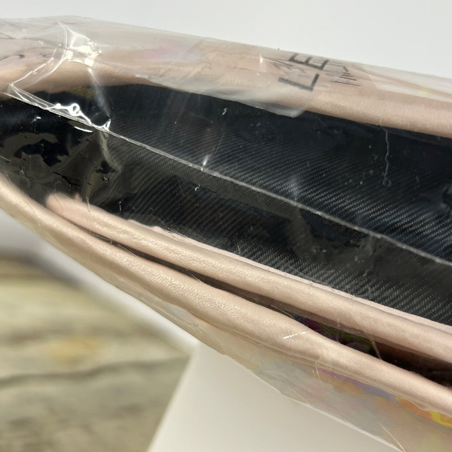 Nine West Floral Hanging Organizer - OS