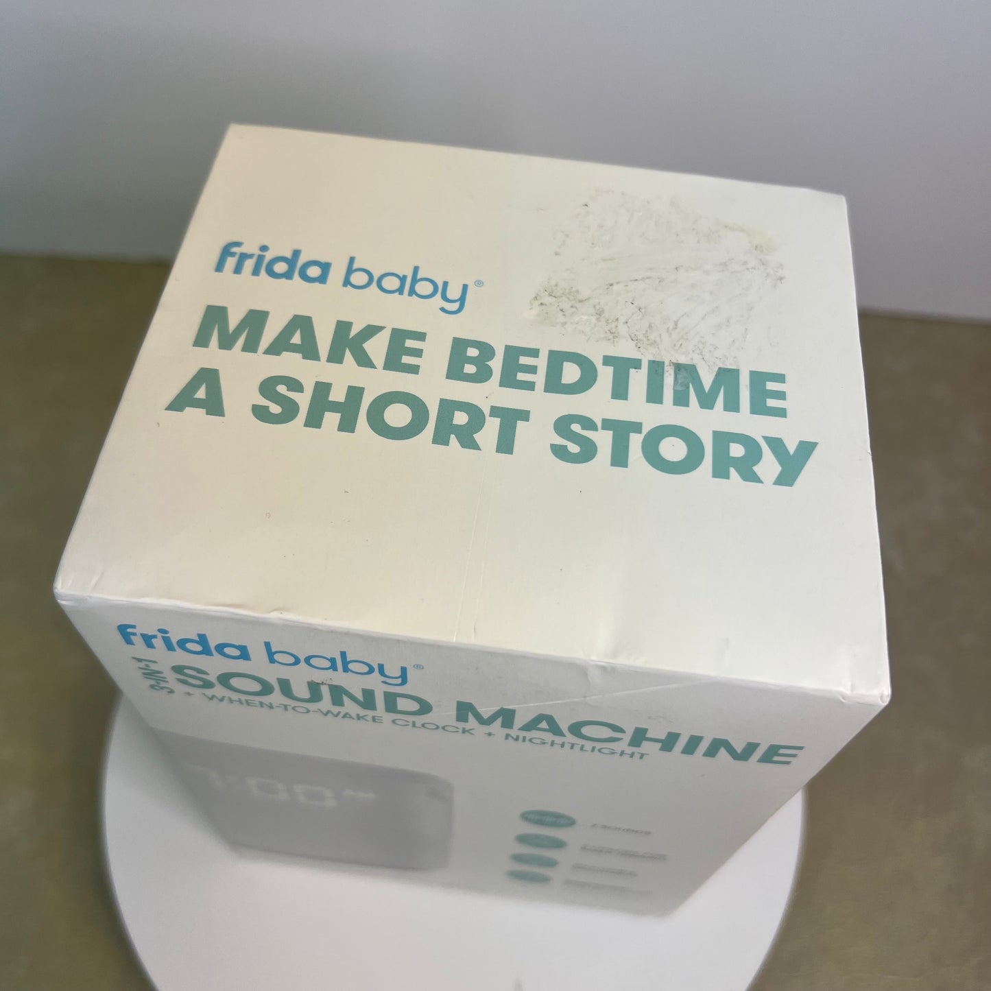 New Frida 3-In-1 Baby Sound Machine When-To-Wake Clock + Nightlight