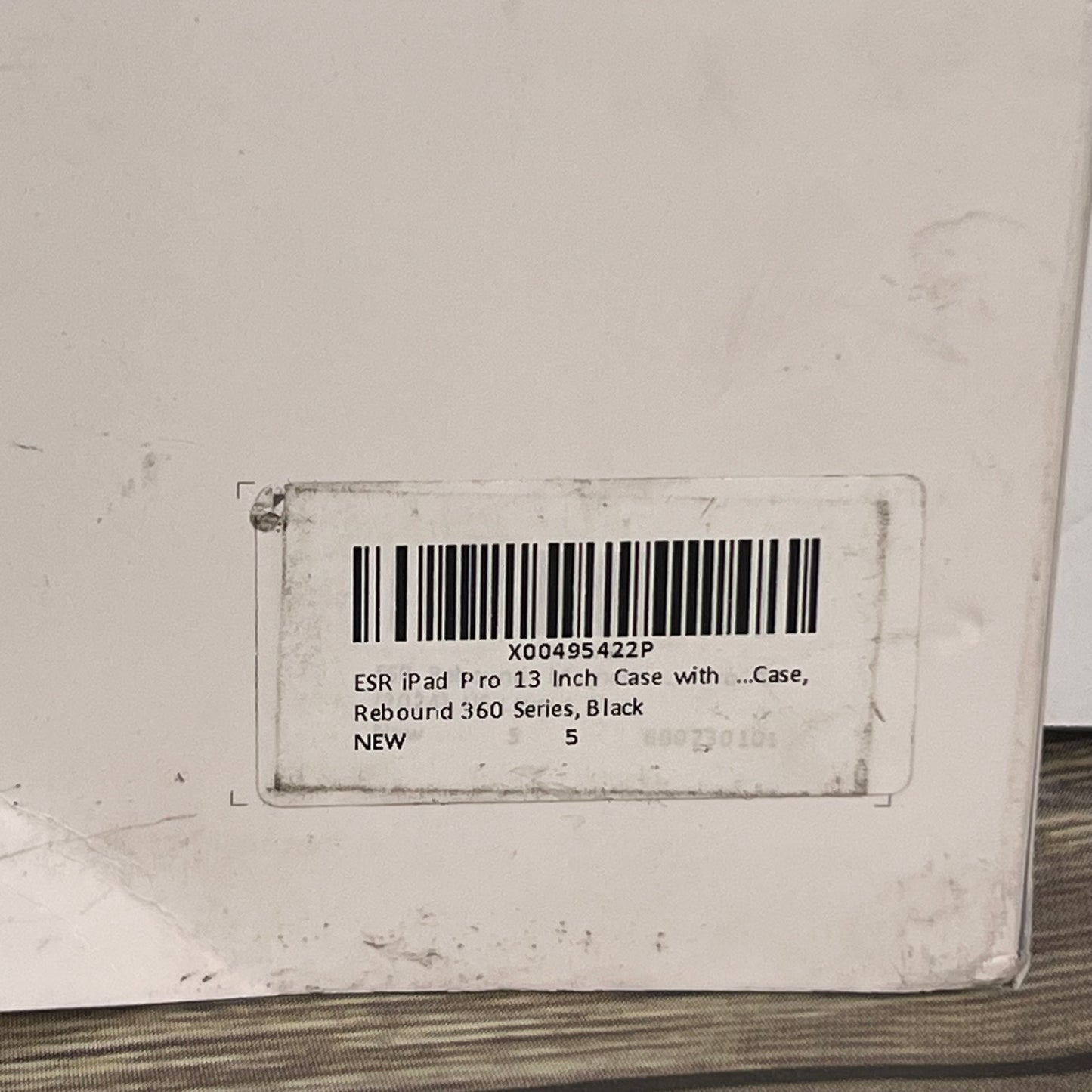 ESR Magnetic Keyboard Case 360 Rebound Series Bluetooth Wireless Keyboard iPad Pro 13 2024