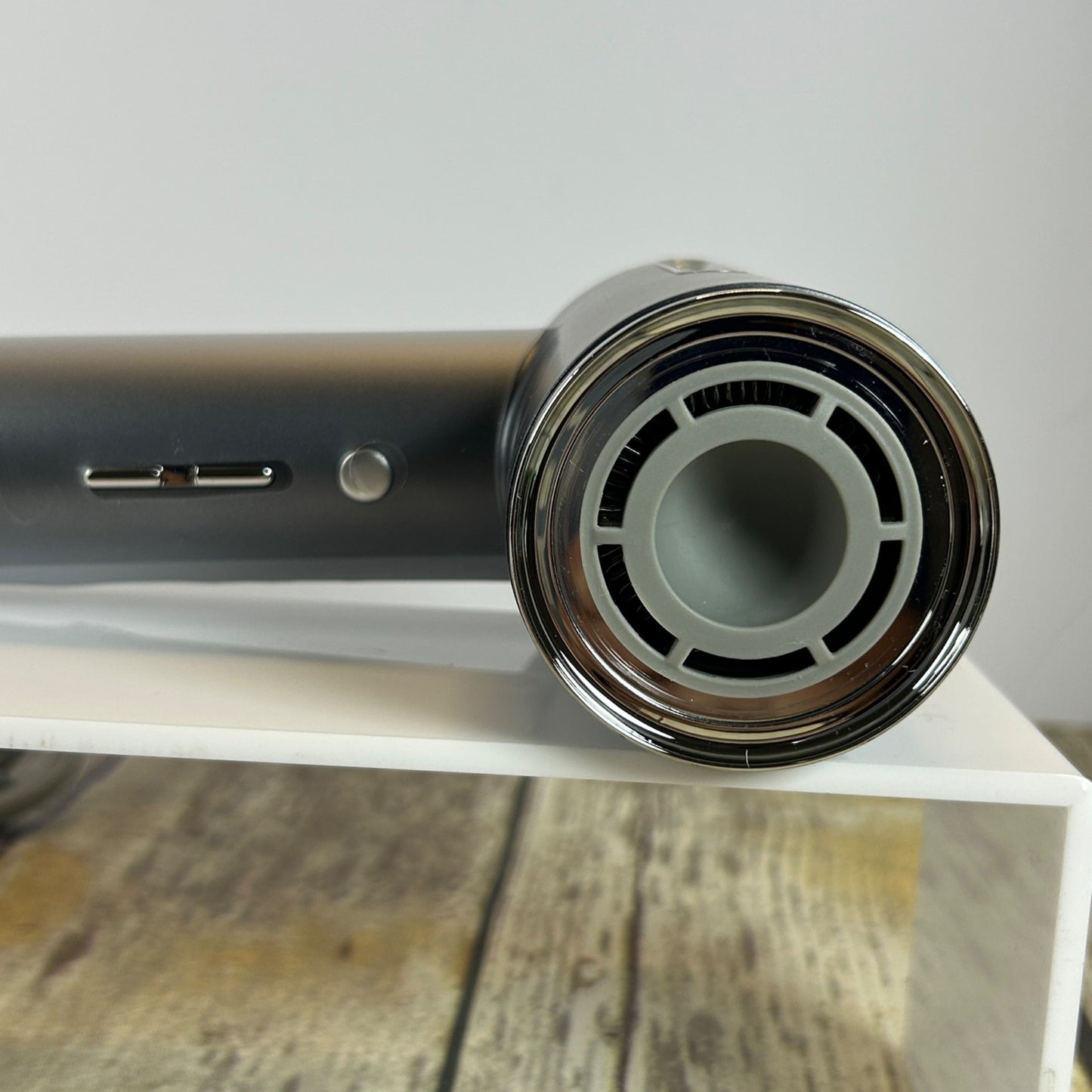 Plasma 110.000 RPM BLDC Hair Dryer W/ Diffuser & Nozzle Magnetic Attachments Gray