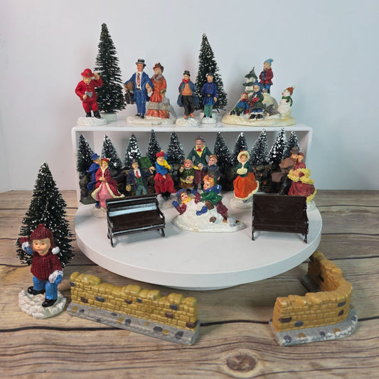 Lemax Victorian Christmas Village Figurines Set