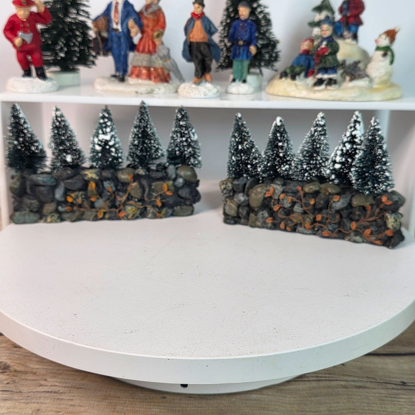Lemax Victorian Christmas Village Figurines Set