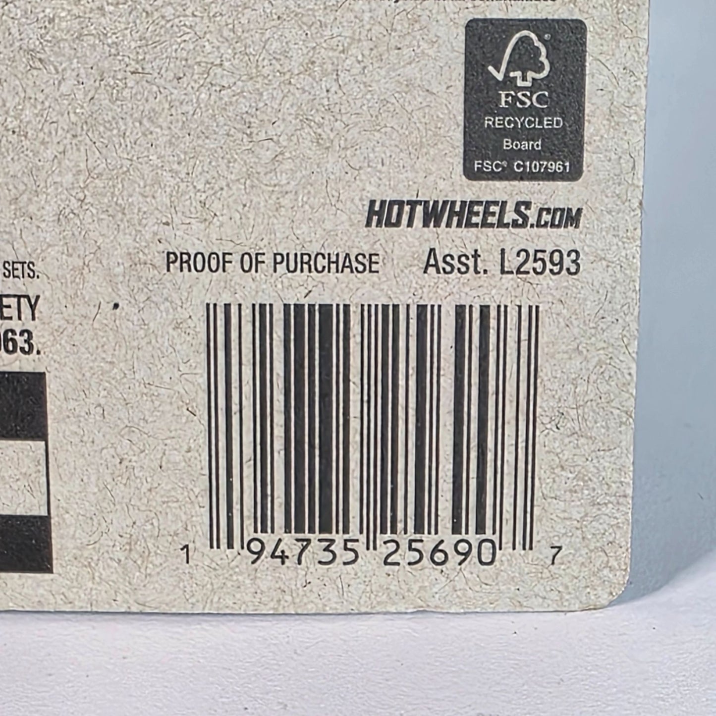 Hot Wheels 89 Mercedes-Benz 560 SEC AMG Die-Cast Car Limited Edition Metallic Finish Wild Rides Series Ages 3+