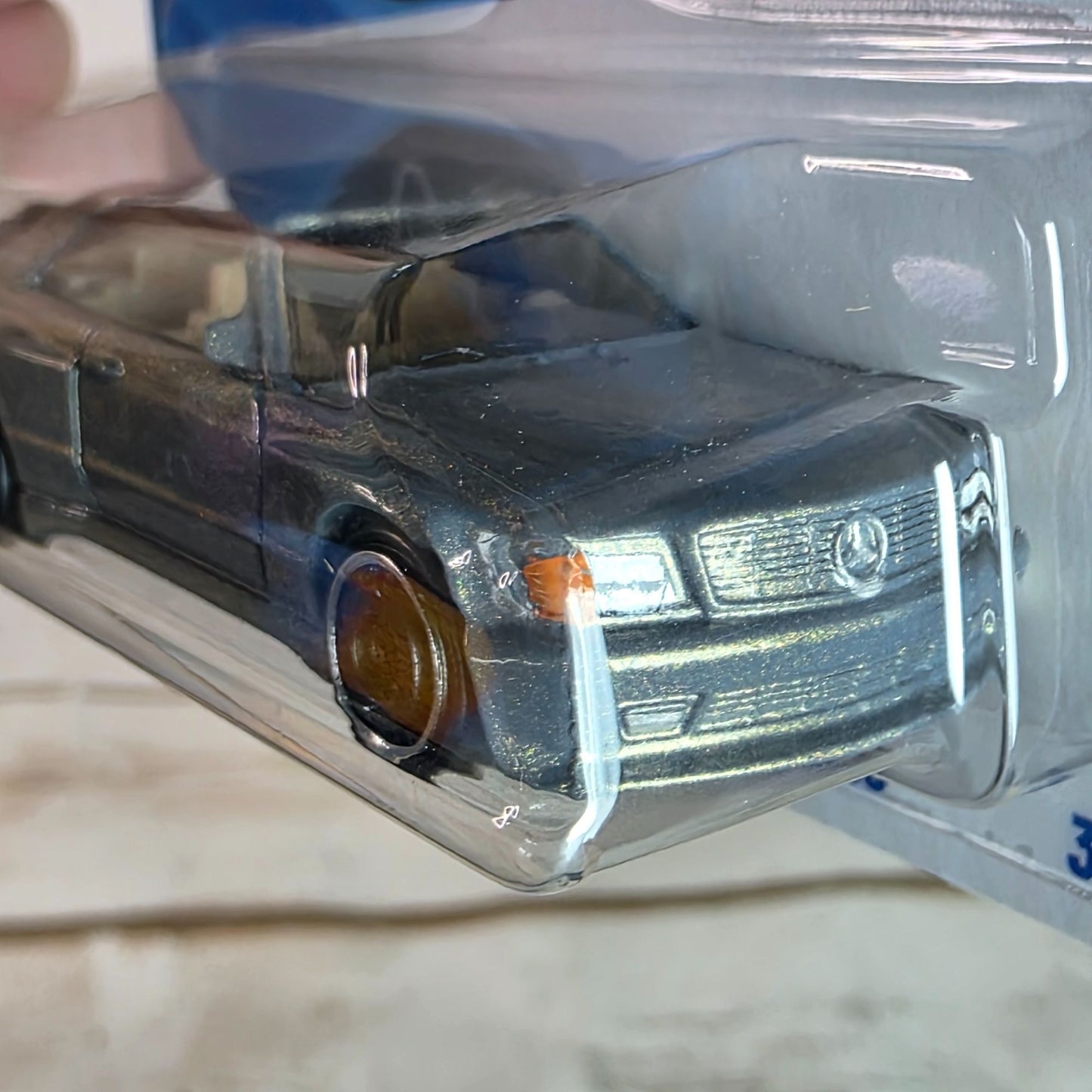 Hot Wheels 89 Mercedes-Benz 560 SEC AMG Die-Cast Car Limited Edition Metallic Finish Wild Rides Series Ages 3+