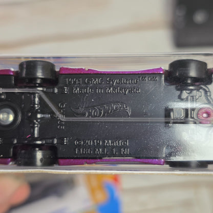 Hot Wheels 91 GMC Syclone Purple Metallic Die-Cast Toy Truck 1:64 Scale Limited Edition 119/250 Collectible