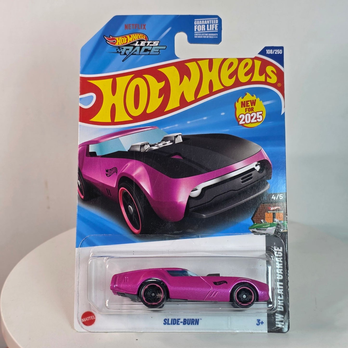 Hot Wheels Slide-Burn Pink