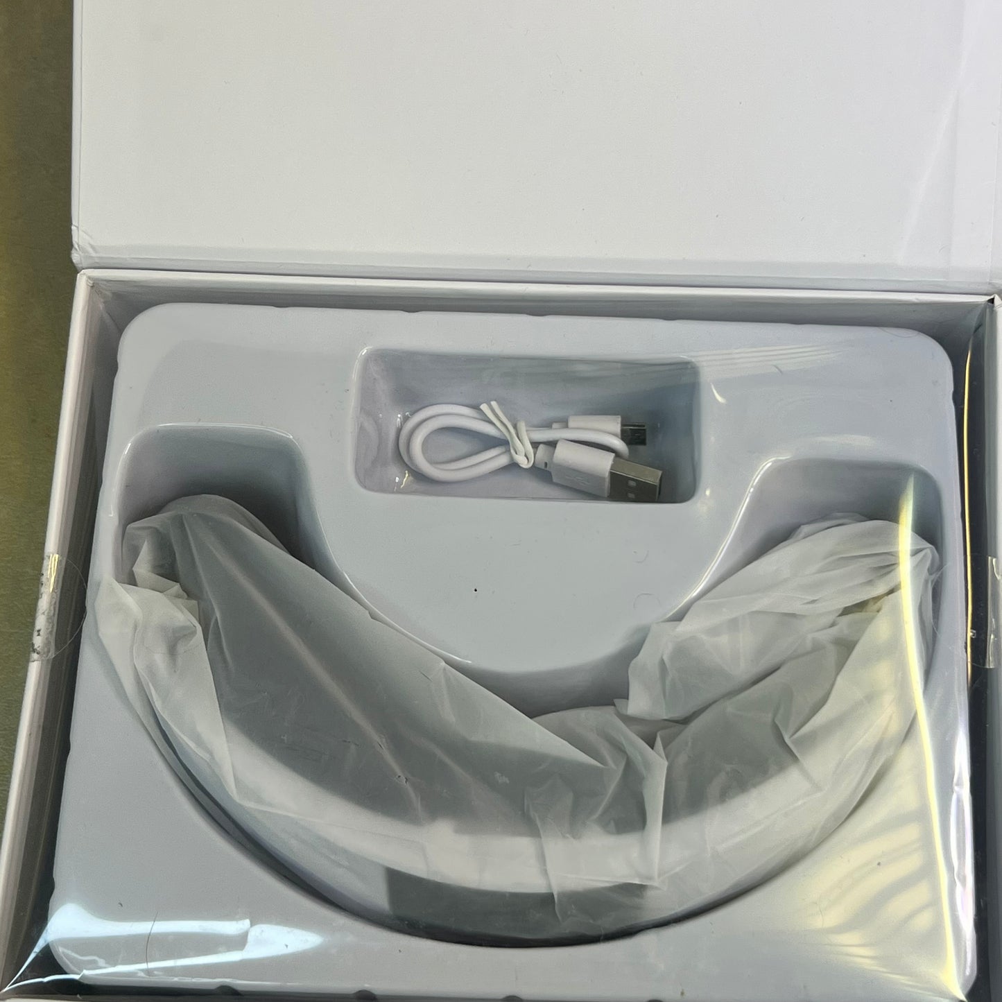 NIOB New TRAKK Eye Massager Heat 22 Magnets Relax