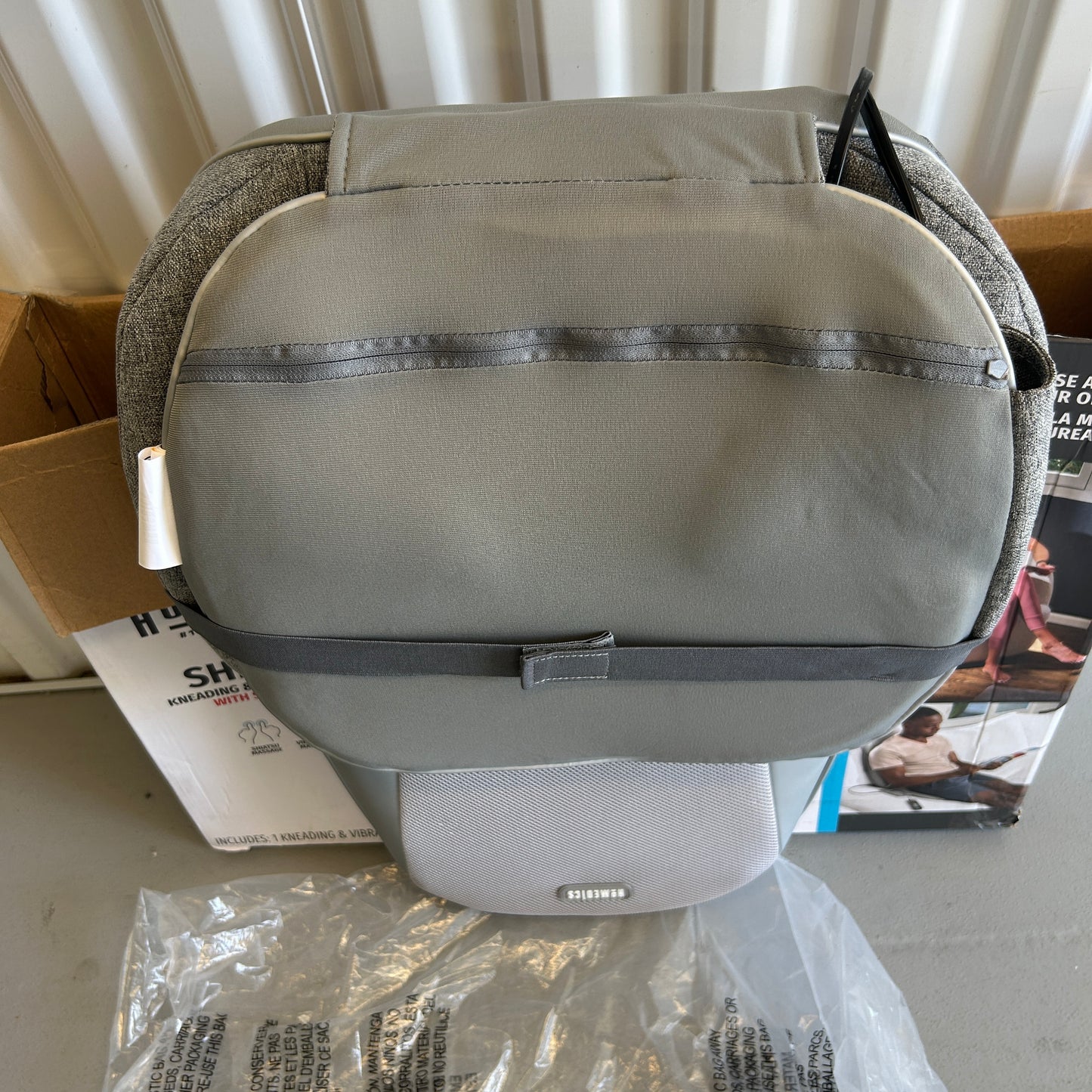 HoMEDICS Shiatsu Kneading & Vibration Cushion w/Heat Massager