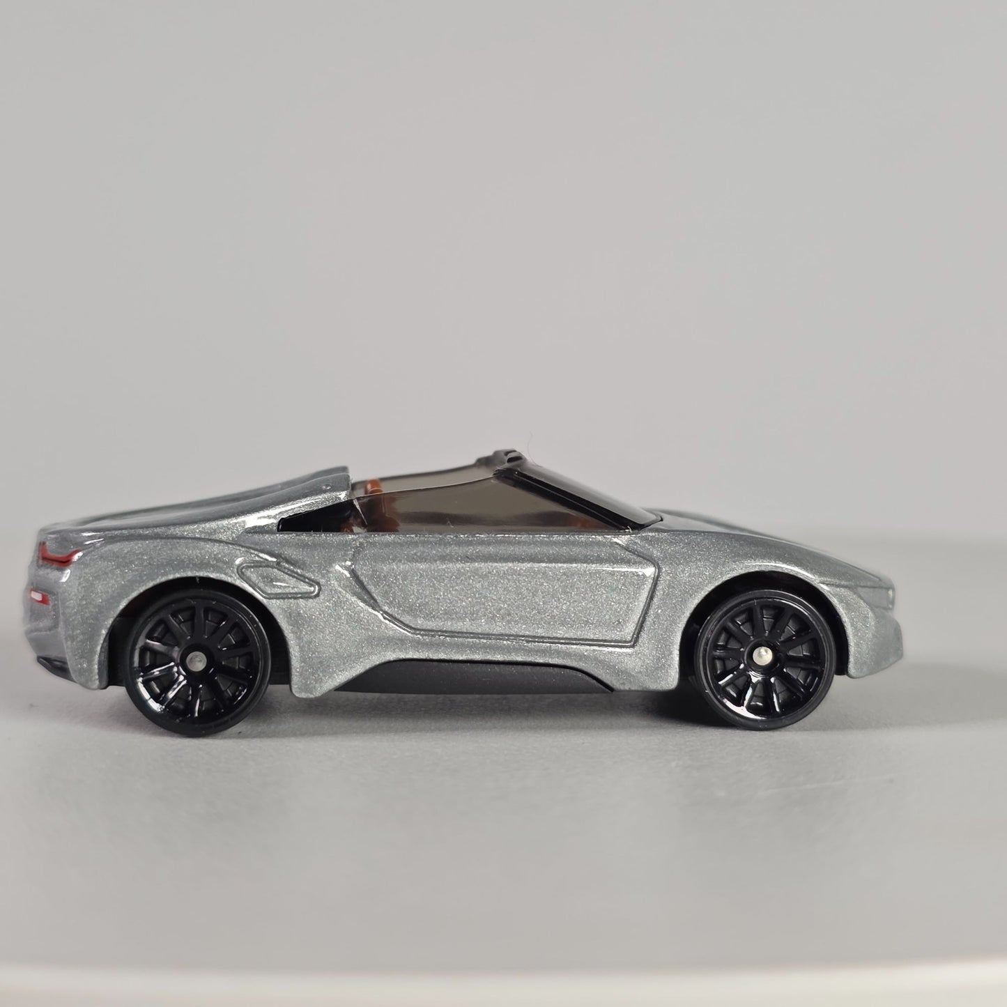 Hot Wheels 2015 BMW i8 Roadster Convertible Silver Die-Cast Car
