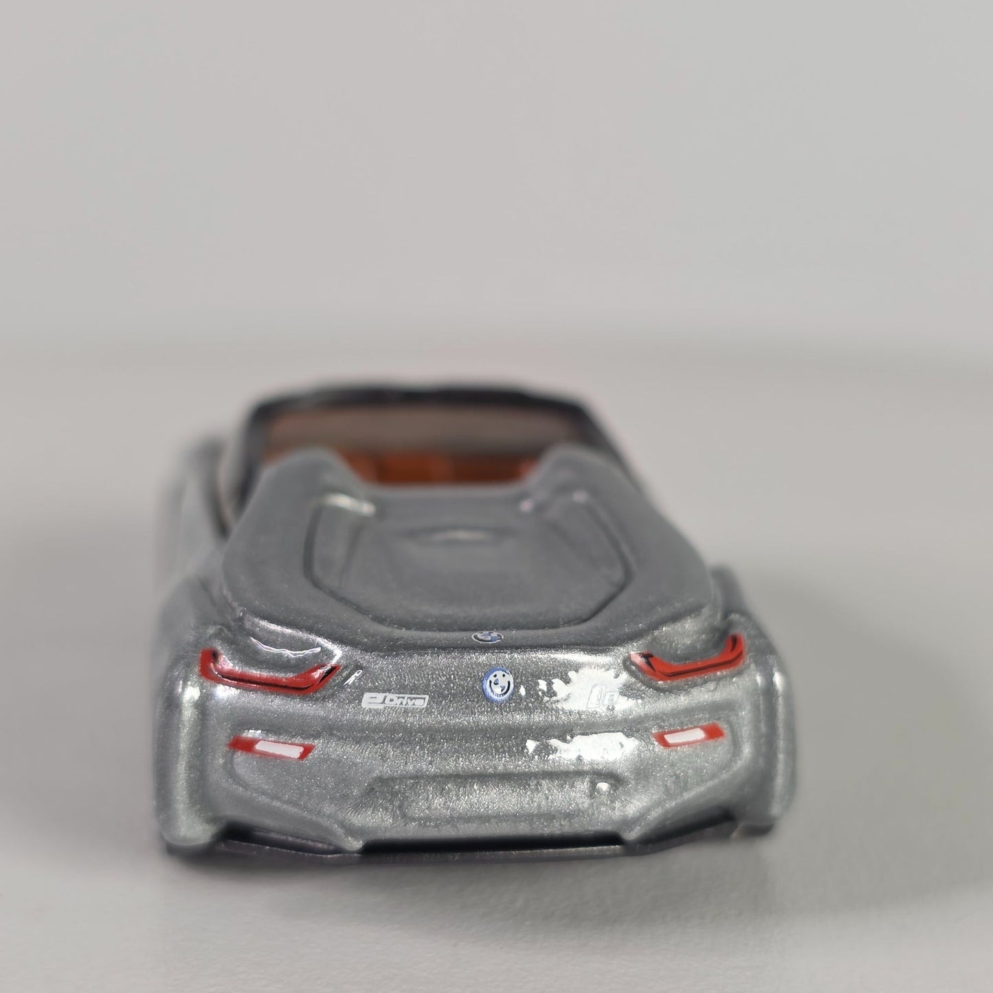 Hot Wheels 2015 BMW i8 Roadster Convertible Silver Die-Cast Car