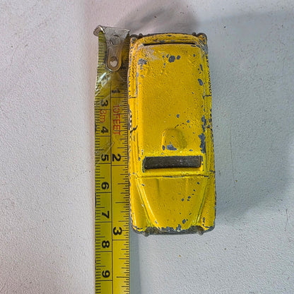 Vintage Hot Wheels London Taxi Yellow Black Checkers London Cab Co. #619 Diecast  I'll