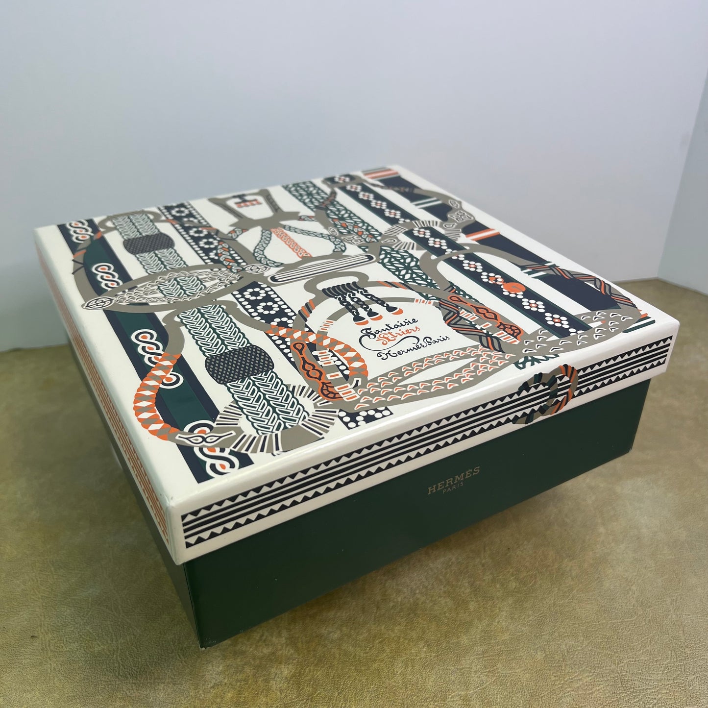 Hermes Paris Men’s H24 Eau de Toilette Fantaisie Etriers Cologne Fragrance Set Small Travel Size Empty