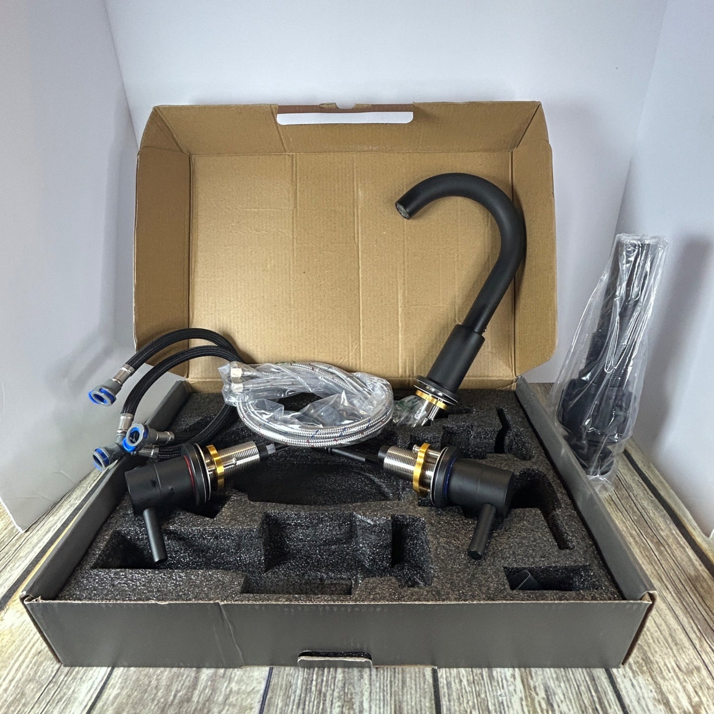 8 In. Widespread 2-Handle Low Arc Bathroom Faucet With Pop Drain In Matte Black