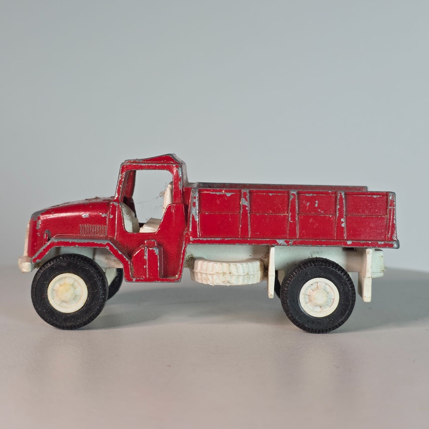 Vintage Tootsie Toy Deuce 1/2 Red & White Die-Cast Truck With Rolling Wheels