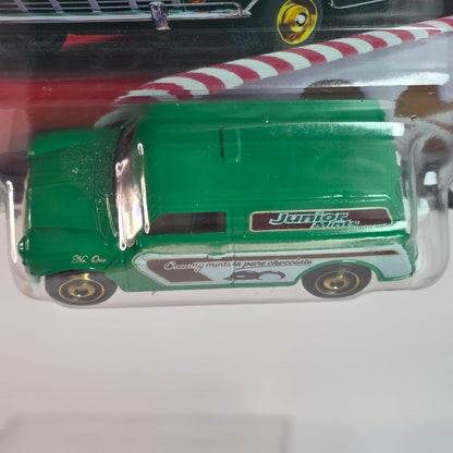 Matchbox Junior Mints Austin Mini Van Diecast Model 6/6